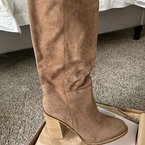 Vici saint slouch boot size 8.5 women’s
